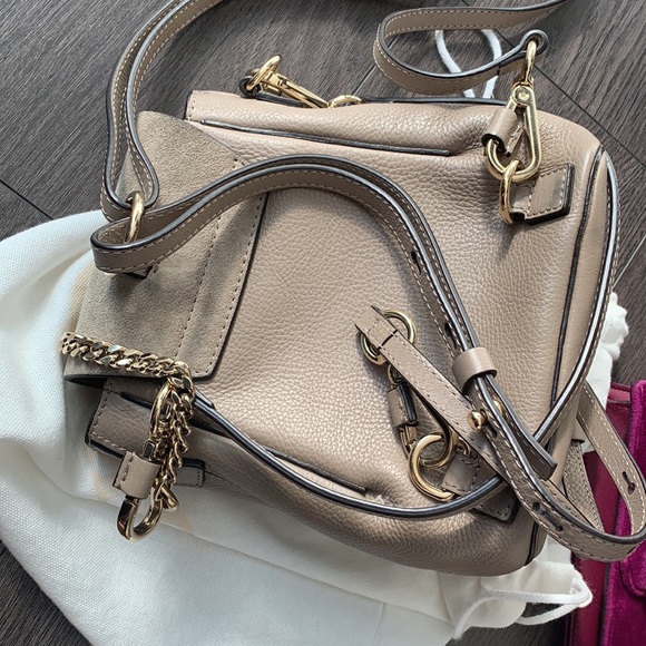 Chloe mini Faye Backpack - Picture 9 of 11